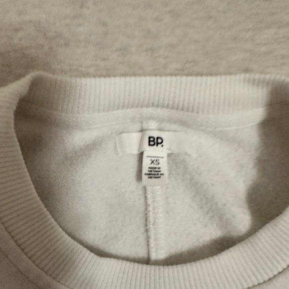 BP Cream Cropped Sweatshirt - Picture 5 of 6